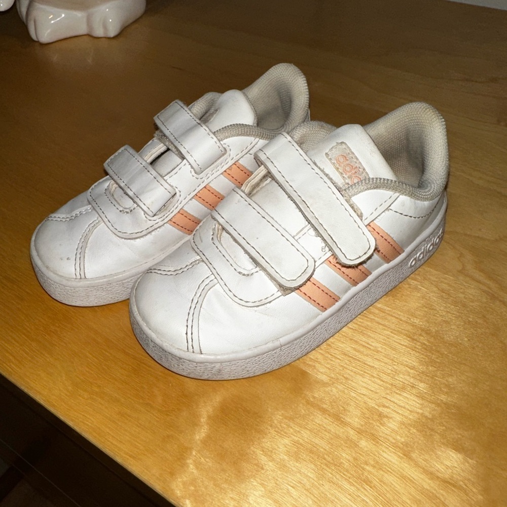 Adidas Three Stripes Velcro Size 7